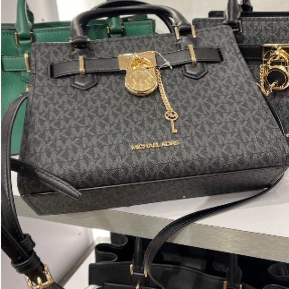 Michael kors Small Hamilton Handbag Black and Gold, card wallet black and silver